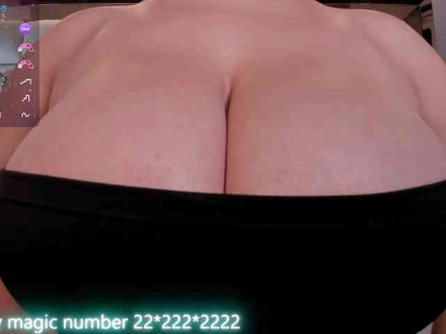 anyi-sweet-tits webcam