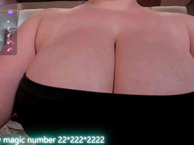 anyi-sweet-tits webcam