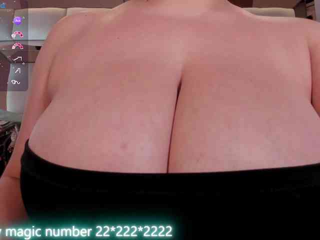 anyi-sweet-tits webcam