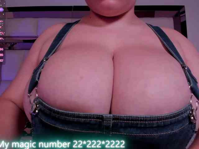 anyi-sweet-tits webcam