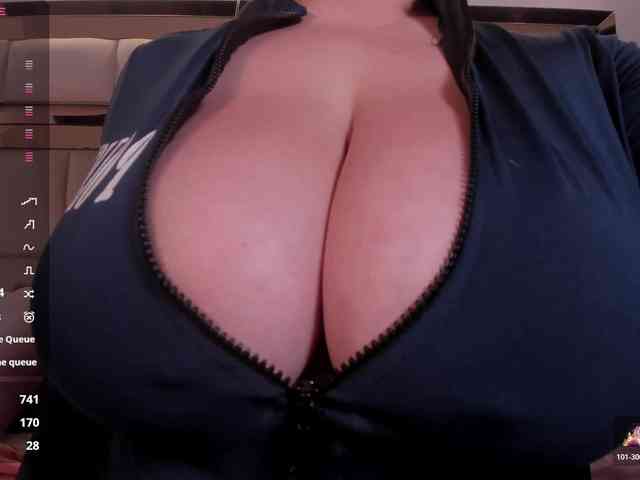 anyi-sweet-tits webcam