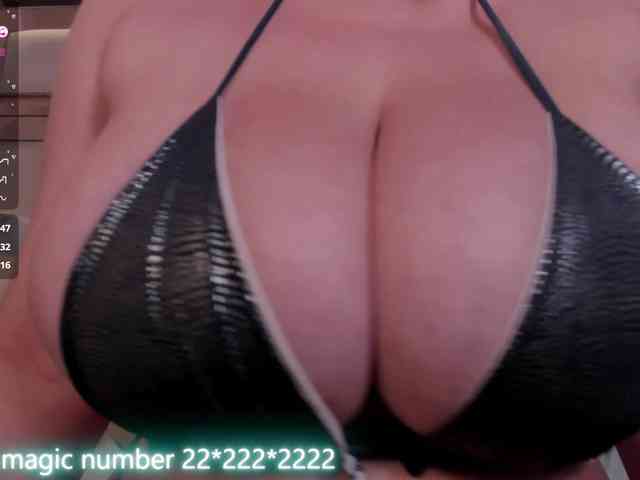 anyi-sweet-tits webcam