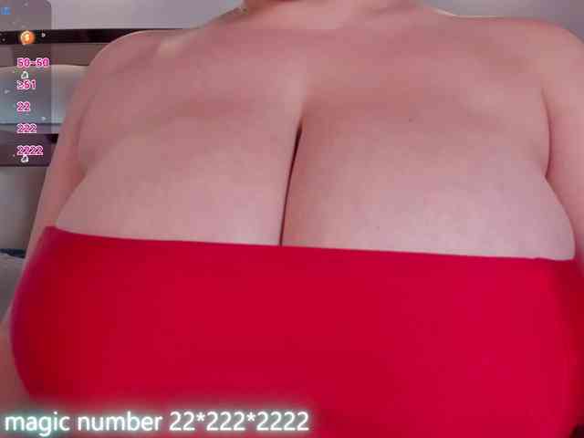 anyi-sweet-tits webcam