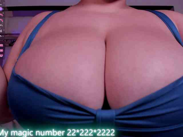 anyi-sweet-tits webcam