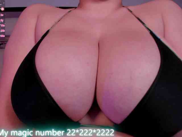 anyi-sweet-tits webcam