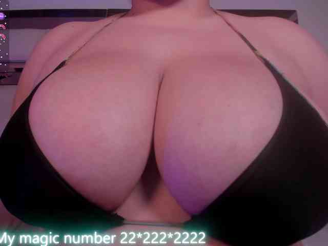anyi-sweet-tits webcam