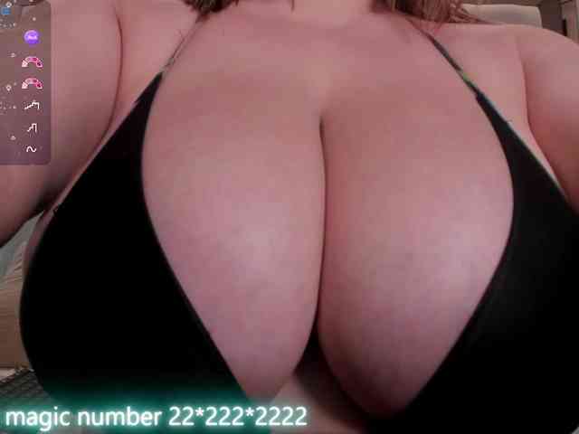 anyi-sweet-tits webcam