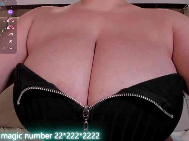 anyi-sweet-tits webcam