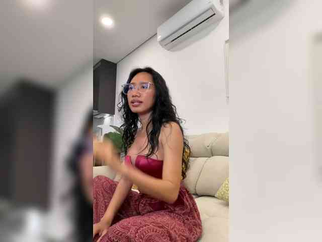 itsyourcassie1 webcam