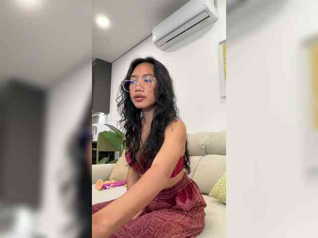 itsyourcassie1 webcam