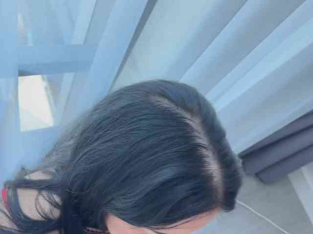 Travel-couple webcam