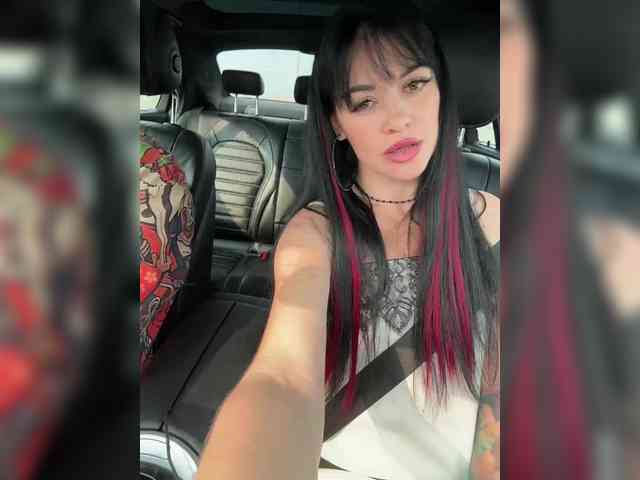 Travel-couple webcam