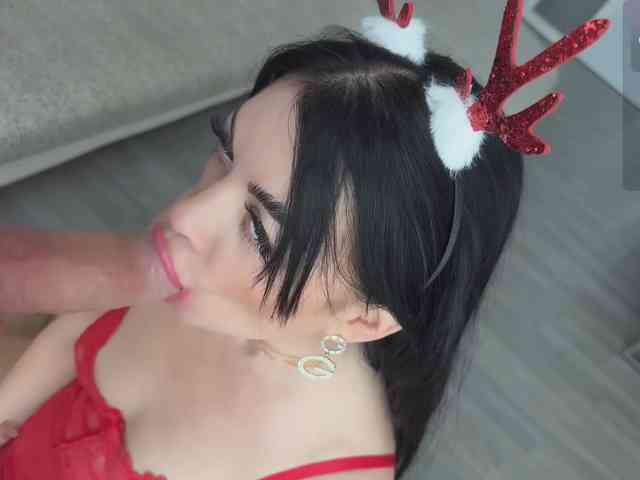 Travel-couple webcam