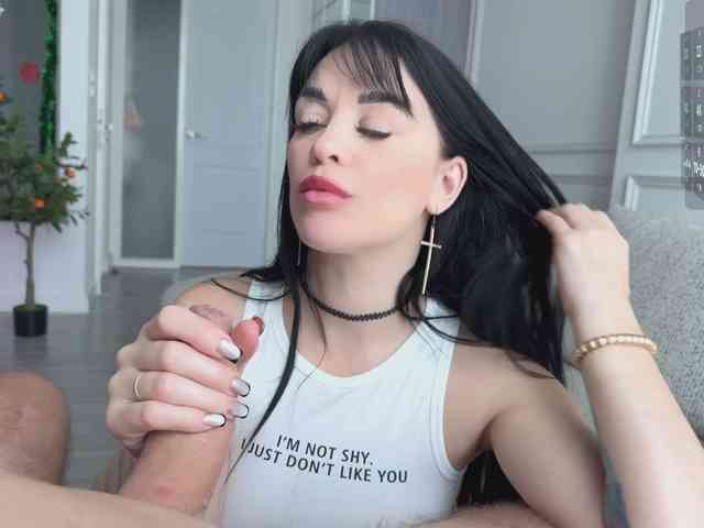 Travel-couple webcam