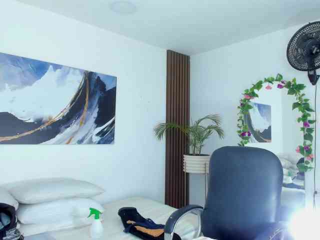 Renata-Saenz webcam