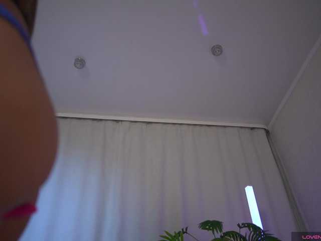 1Orgasm1's BongaCams show and profile