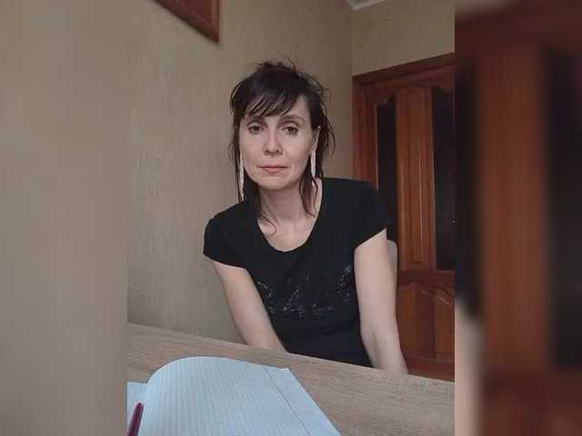 Hellenalonenochka's BongaCams show and profile