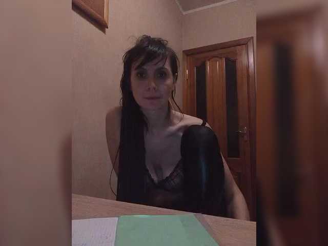 Hellenalonenochka's BongaCams show and profile