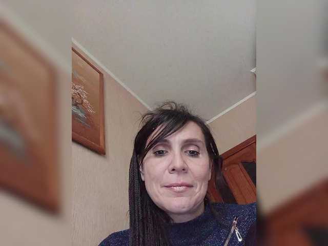 Hellenalonenochka's BongaCams show and profile