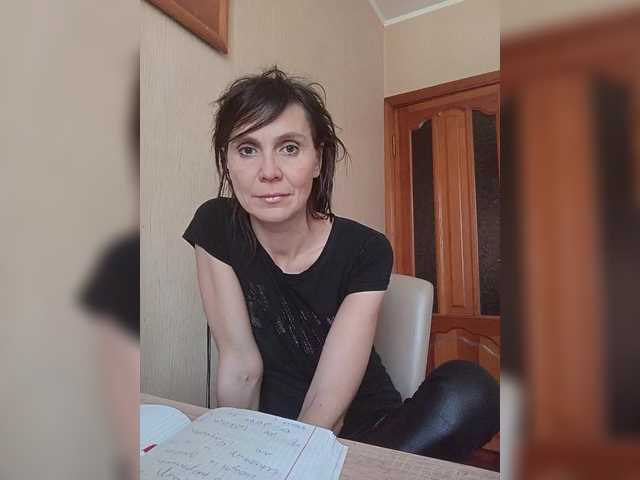 Hellenalonenochka's BongaCams show and profile