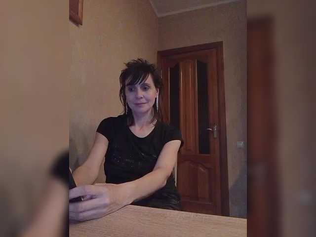 Hellenalonenochka's BongaCams show and profile