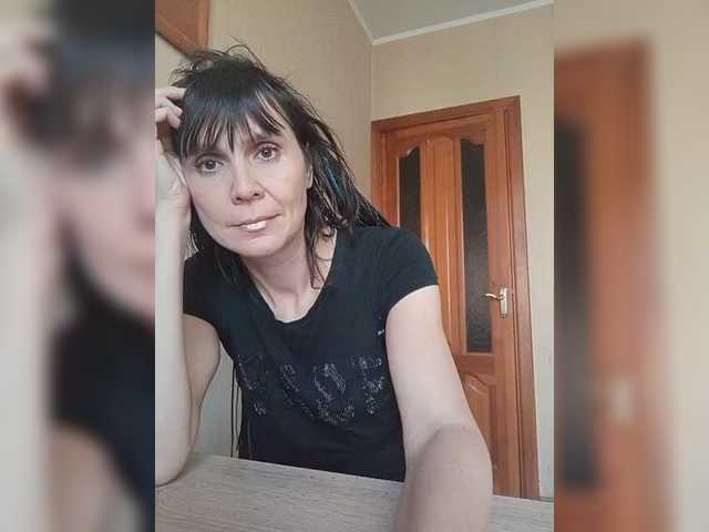 Hellenalonenochka's BongaCams show and profile