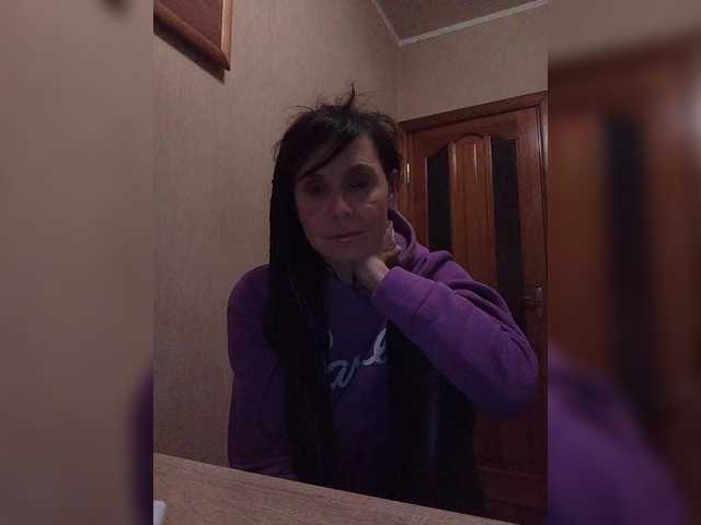 Hellenalonenochka's BongaCams show and profile