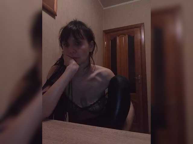 Hellenalonenochka's BongaCams show and profile