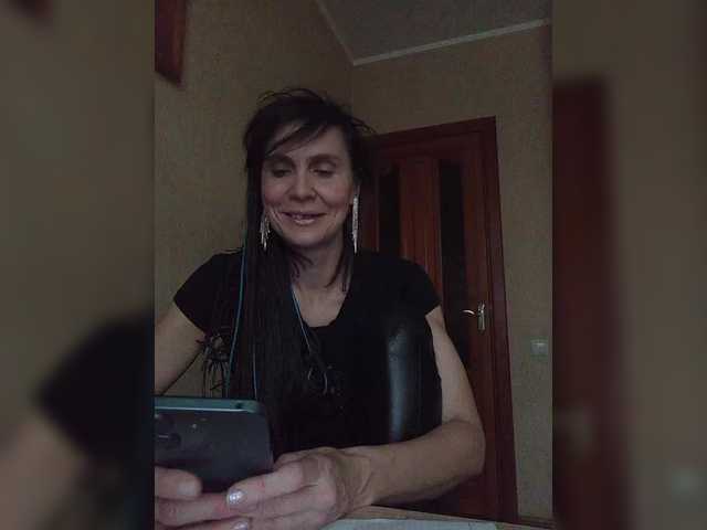 Hellenalonenochka's BongaCams show and profile