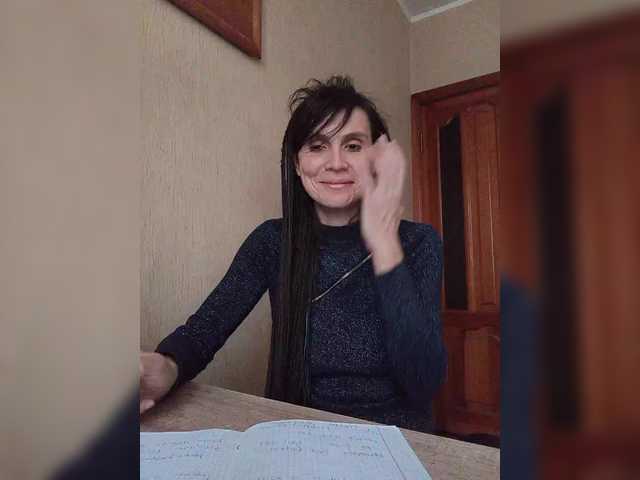 Hellenalonenochka's BongaCams show and profile