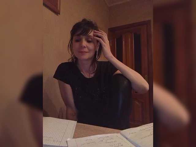 Hellenalonenochka's BongaCams show and profile