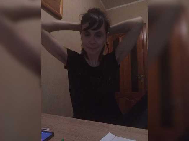 Hellenalonenochka's BongaCams show and profile