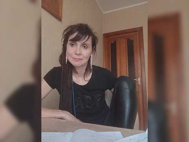 Hellenalonenochka's BongaCams show and profile