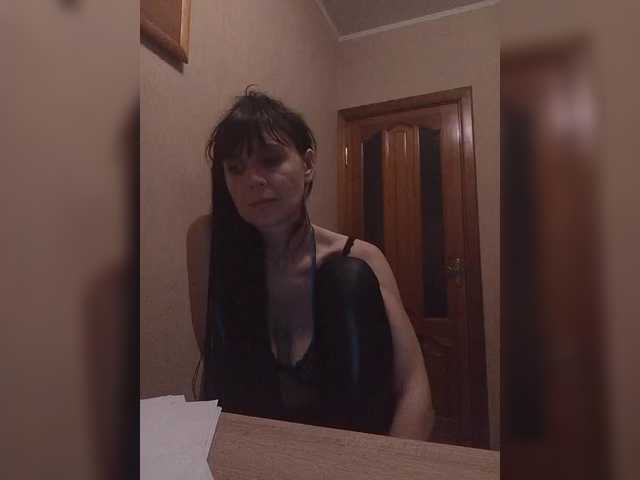 Hellenalonenochka's BongaCams show and profile