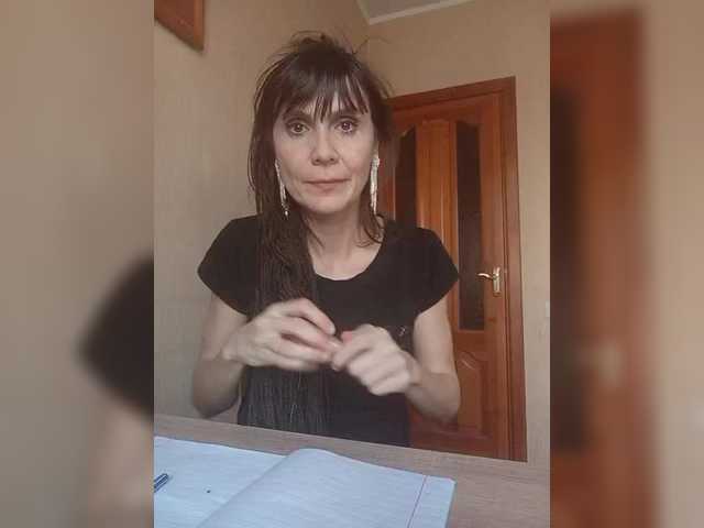 Hellenalonenochka's BongaCams show and profile