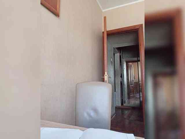 Hellenalonenochka webcam