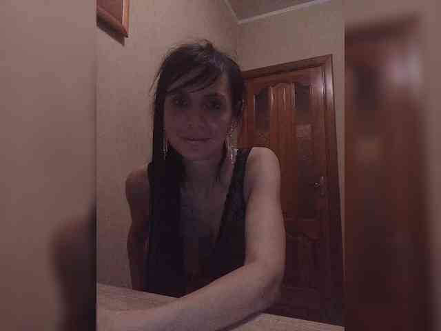 Hellenalonenochka webcam