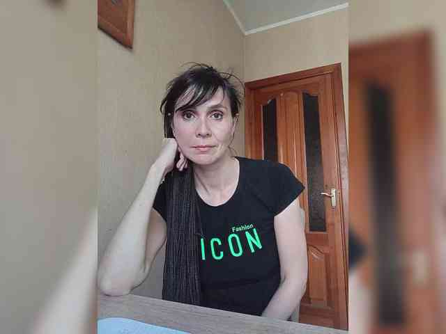 sexcam online Hellenalonenochka