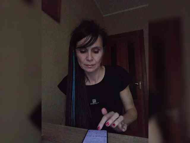 Hellenalonenochka webcam