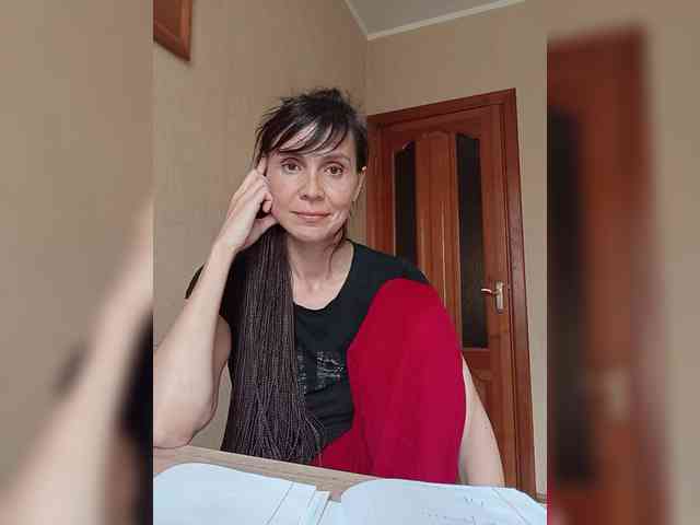 Hellenalonenochka webcam