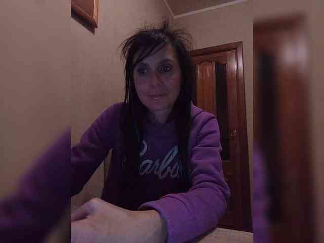 Hellenalonenochka webcam