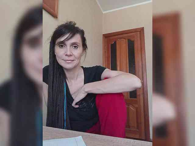 Hellenalonenochka webcam