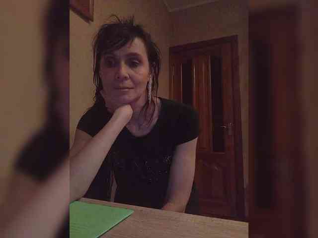 Hellenalonenochka webcam