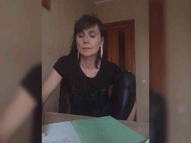 Hellenalonenochka webcam