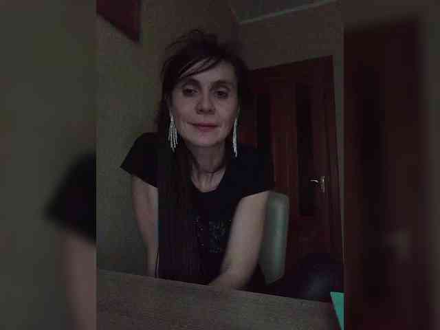 Hellenalonenochka webcam