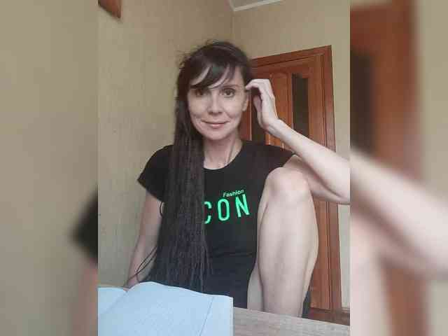 free live cam chat Hellenalonenochka