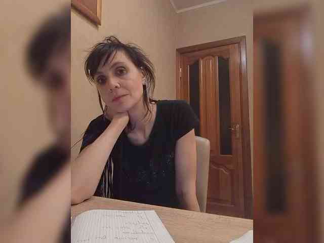 Hellenalonenochka webcam