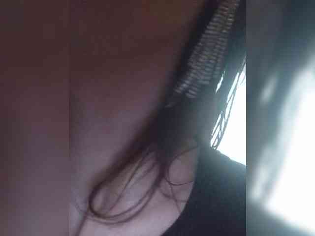 Hellenalonenochka webcam