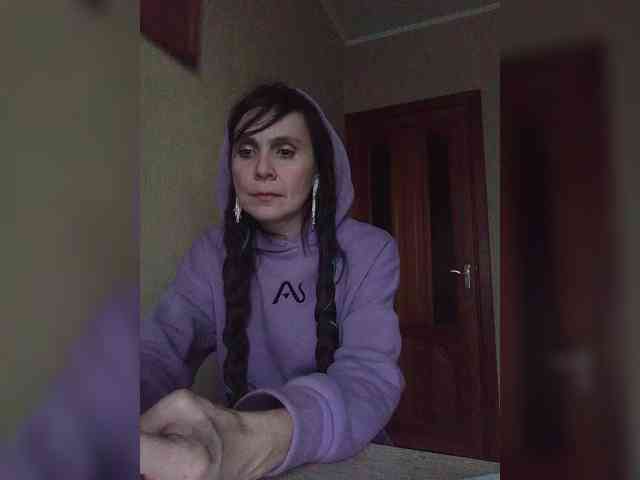 Hellenalonenochka webcam