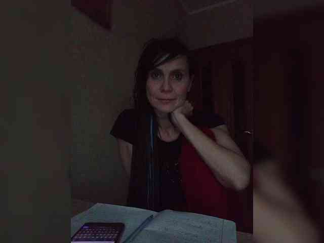 Hellenalonenochka webcam